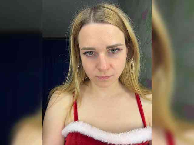 ElinaPantsoff webcam