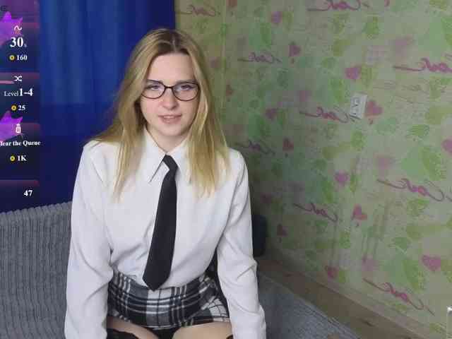 ElinaPantsoff webcam