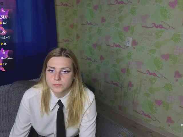 ElinaPantsoff webcam