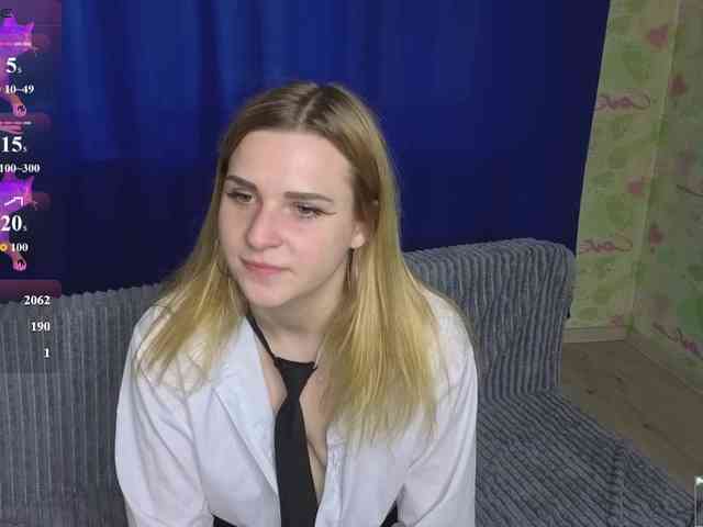 ElinaPantsoff webcam