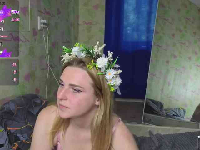 ElinaPantsoff webcam