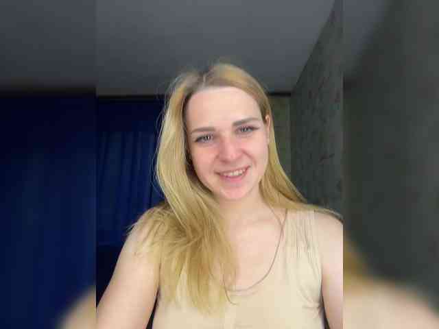 ElinaPantsoff webcam