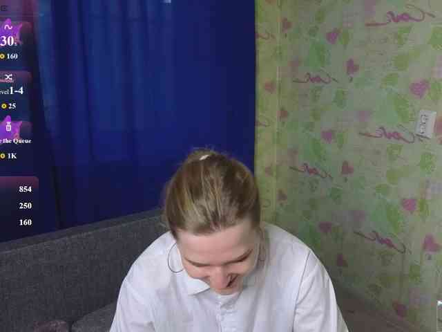 ElinaPantsoff webcam