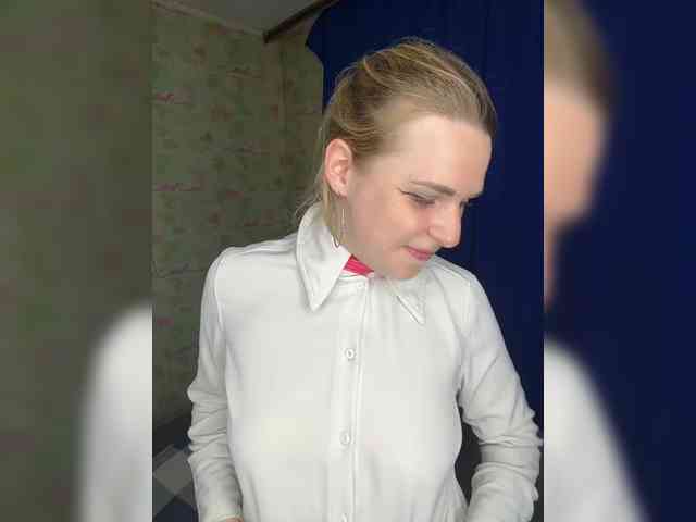 ElinaPantsoff webcam
