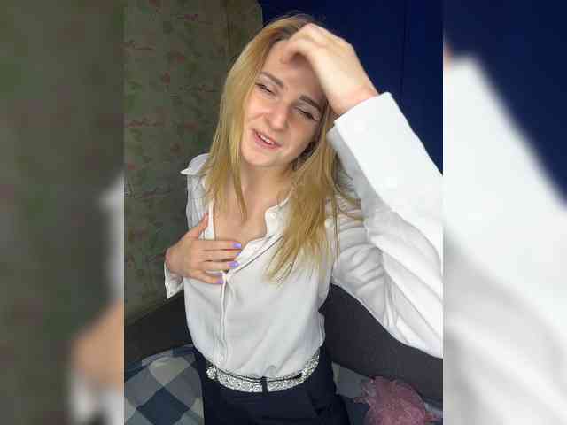 ElinaPantsoff webcam