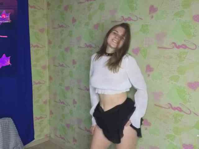 ElinaPantsoff webcam