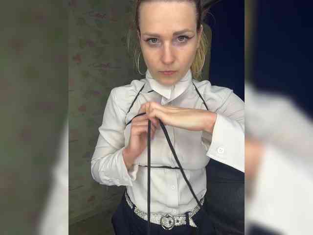 ElinaPantsoff webcam
