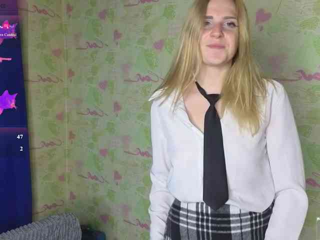 ElinaPantsoff webcam