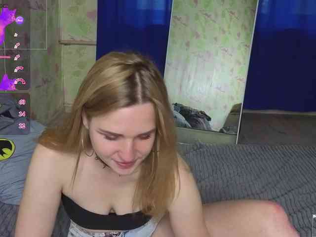 ElinaPantsoff webcam