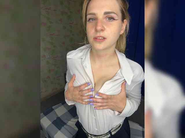 ElinaPantsoff webcam