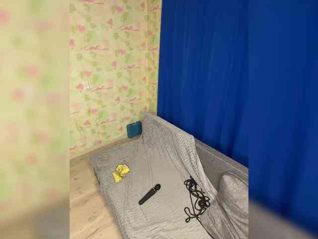 ElinaPantsoff webcam