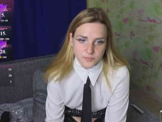 ElinaPantsoff webcam