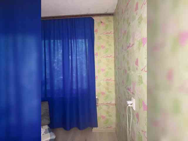 ElinaPantsoff webcam