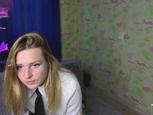 ElinaPantsoff webcam