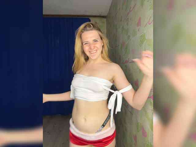 ElinaPantsoff webcam