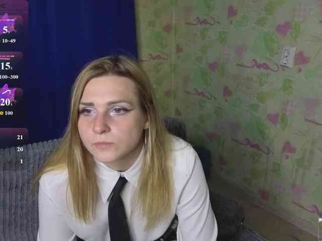 ElinaPantsoff webcam