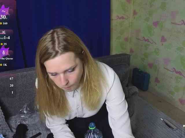 ElinaPantsoff webcam