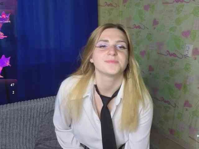 ElinaPantsoff webcam