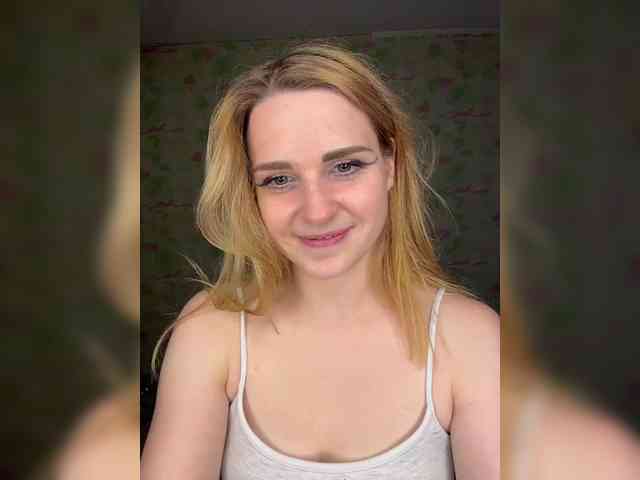 ElinaPantsoff webcam