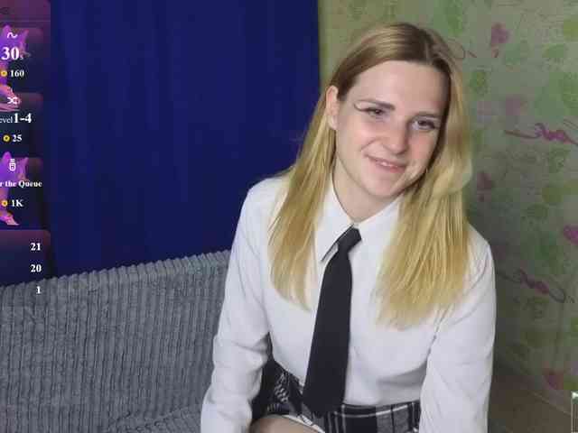 ElinaPantsoff webcam