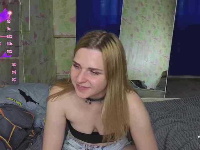 ElinaPantsoff webcam