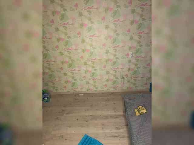 ElinaPantsoff webcam