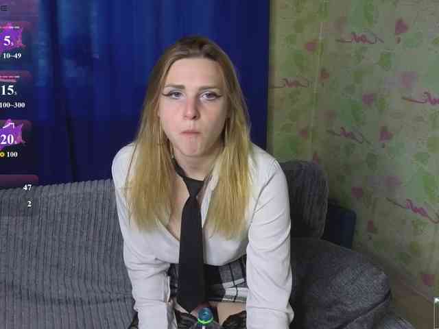 ElinaPantsoff webcam