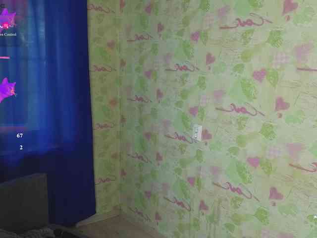 ElinaPantsoff webcam