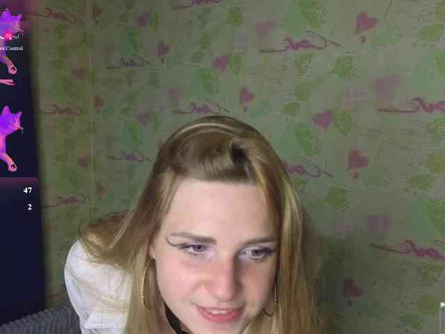 ElinaPantsoff webcam