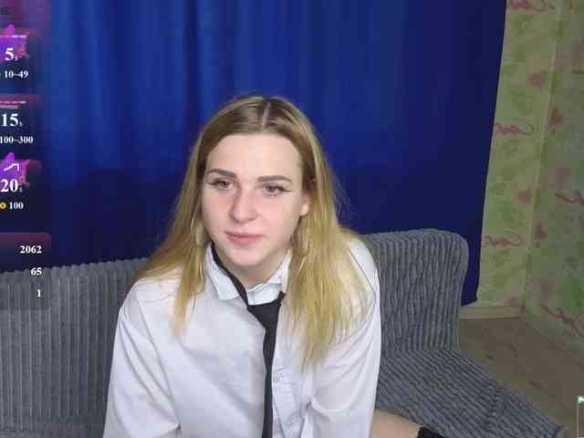 ElinaPantsoff webcam