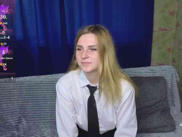 ElinaPantsoff webcam