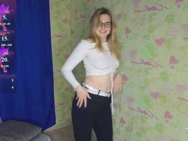 ElinaPantsoff webcam