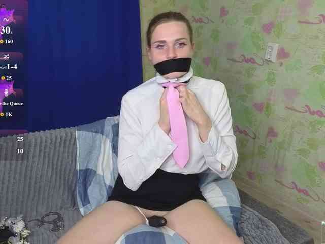 ElinaPantsoff webcam