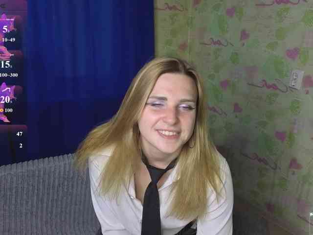 ElinaPantsoff webcam