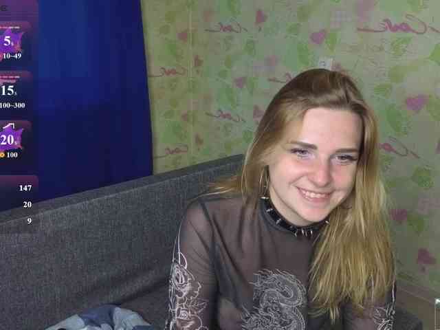 ElinaPantsoff webcam