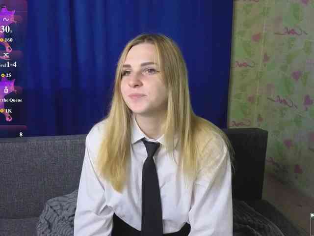 ElinaPantsoff webcam