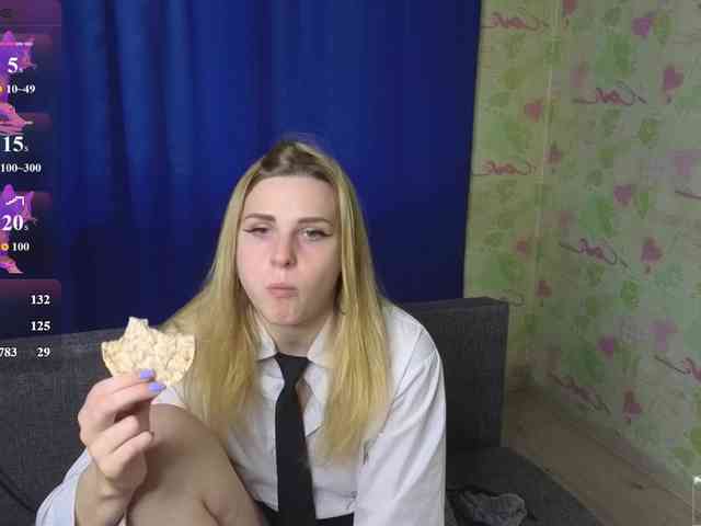 ElinaPantsoff webcam