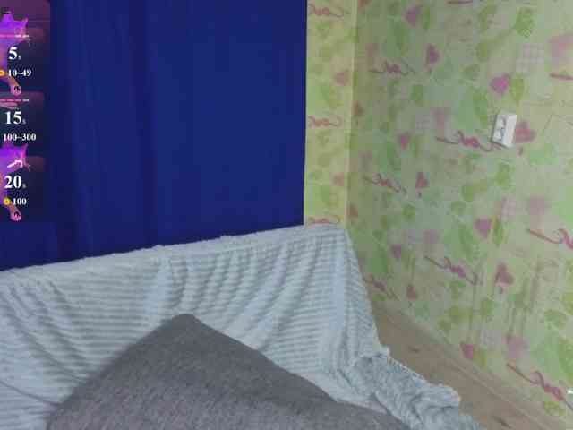 ElinaPantsoff webcam