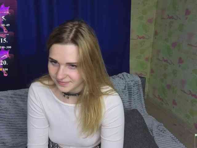 ElinaPantsoff webcam