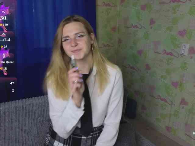 ElinaPantsoff webcam