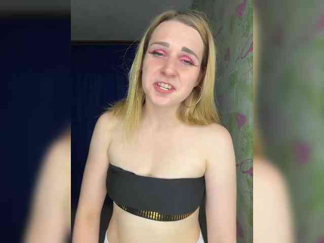 ElinaPantsoff webcam