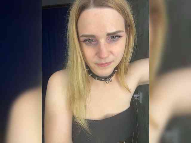 ElinaPantsoff webcam