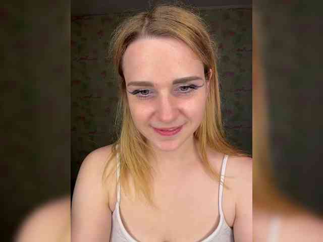 ElinaPantsoff webcam
