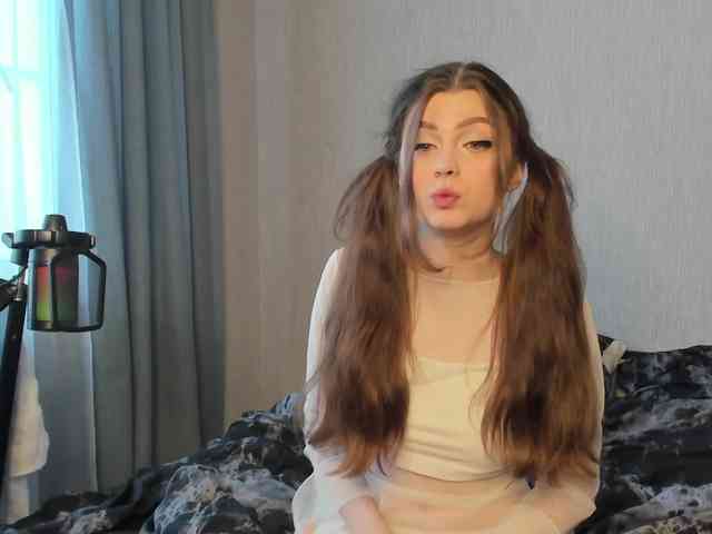 Eseniyalav webcam
