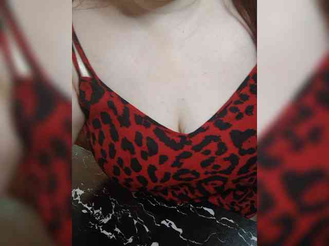 Irochka28 webcam