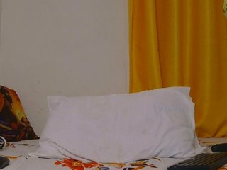 SaucyAngels's Live Webcam