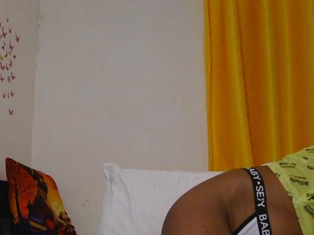 SaucyAngels live cam on BongaCams