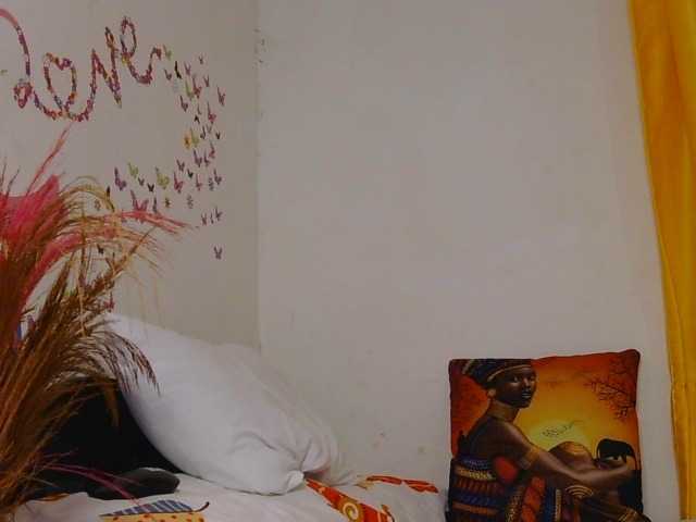 SaucyAngels live cam on BongaCams