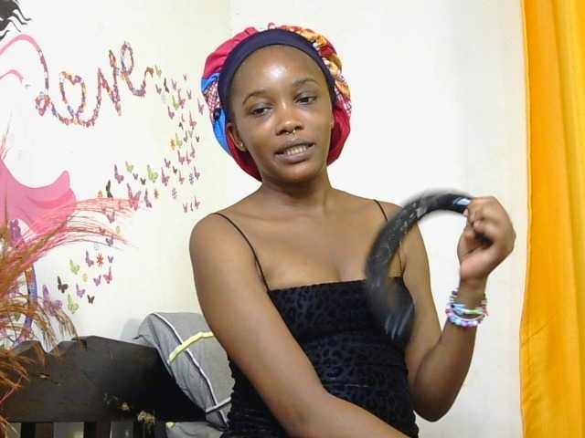 SaucyAngels live cam on BongaCams