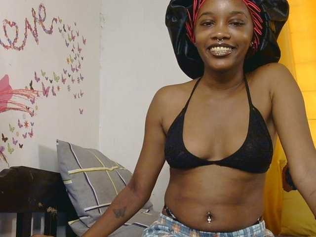 SaucyAngels live cam on BongaCams